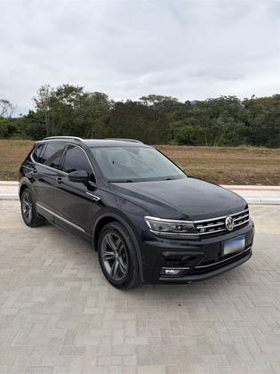 VOLKSWAGEN TIGUAN 2.0 350 TSI GASOLINA ALLSPACE R-LINE 4MOTION DSG VOLKSWAGEN TIGUAN 2.0 350 TSI GASOLINA ALLSPACE R-LINE 4MOTION DSG